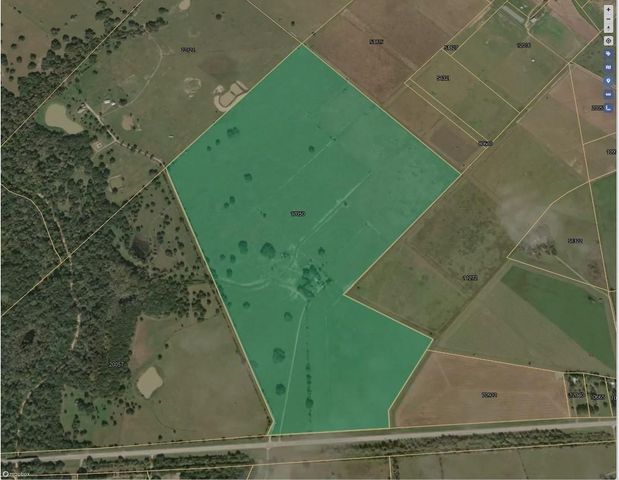 3671 W Fm 1093 Road, Wallis, TX 77485