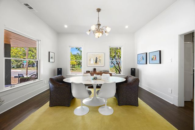 732 Haines Avenue, Dallas, TX 75208