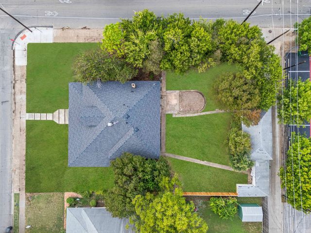 732 Haines Avenue, Dallas, TX 75208