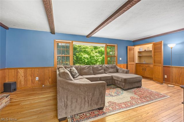 2197 Thurmont Road, Akron, OH 44313