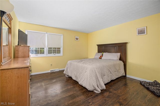 2197 Thurmont Road, Akron, OH 44313