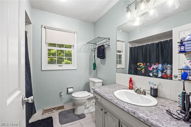 2197 Thurmont Road, Akron, OH 44313