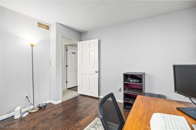 2197 Thurmont Road, Akron, OH 44313