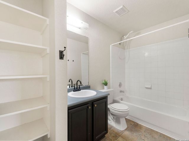 10034 Southern Sun, San Antonio, TX 78245