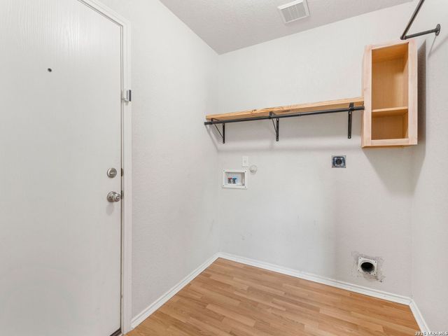 10034 Southern Sun, San Antonio, TX 78245