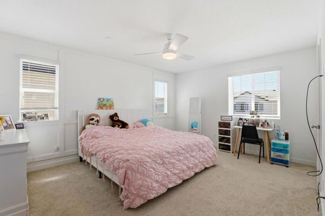 12185 Coal Creek Way, Rancho Cordova, CA 95742