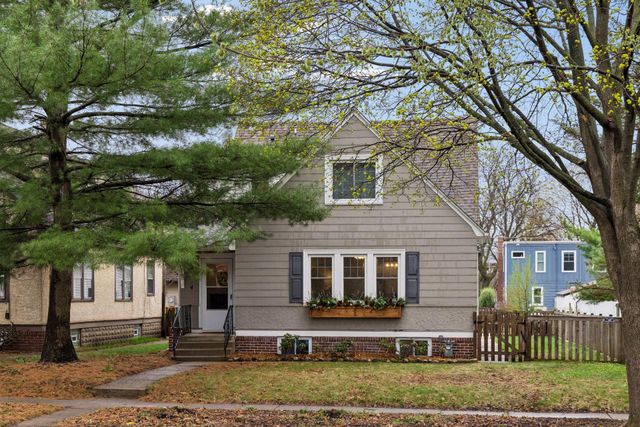 2134 Scheffer Avenue, Saint Paul, MN 55116