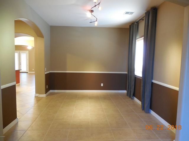 18244 W ONYX Court, Waddell, AZ 85355