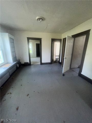 8306 Maryland Avenue, Cleveland, OH 44105