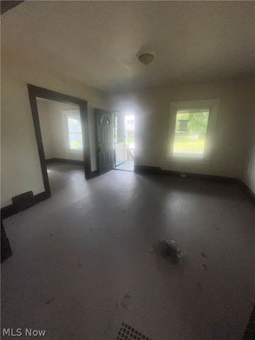 8306 Maryland Avenue, Cleveland, OH 44105