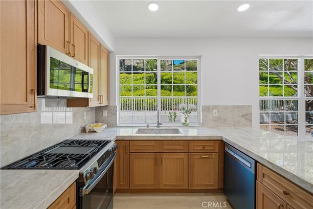 9 Via Rosado, Rancho Santa Margarita, CA 92688