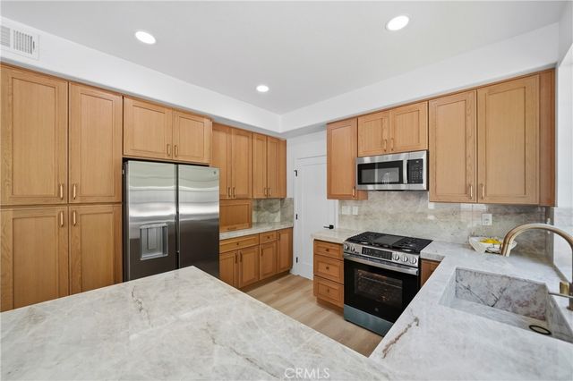 9 Via Rosado, Rancho Santa Margarita, CA 92688