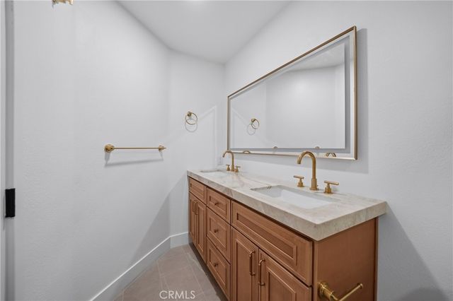 9 Via Rosado, Rancho Santa Margarita, CA 92688