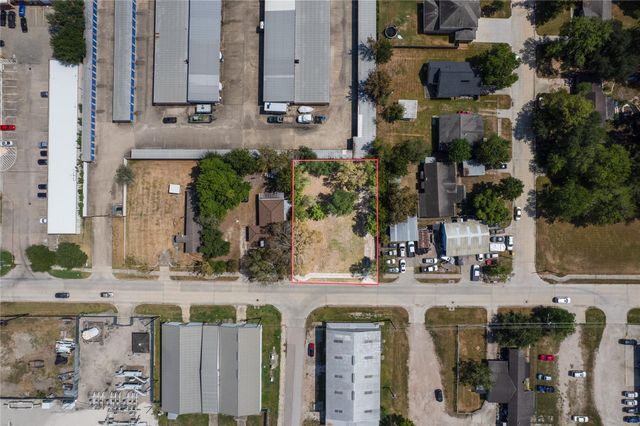 14807 Wagon Trail Road, Pearland, TX 77584