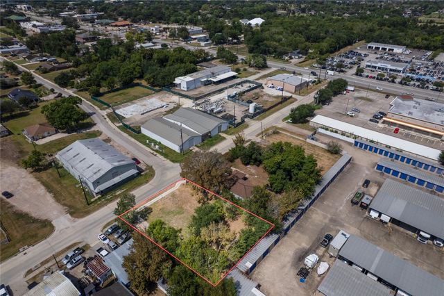 14807 Wagon Trail Road, Pearland, TX 77584