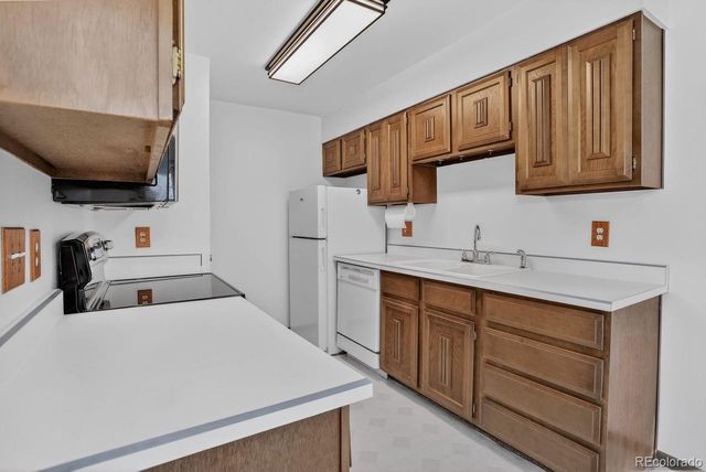 9854 Appletree Place, Thornton, CO 80260