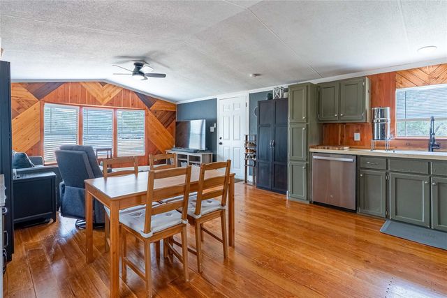 9220 County Road 272, Bertram, TX 78605