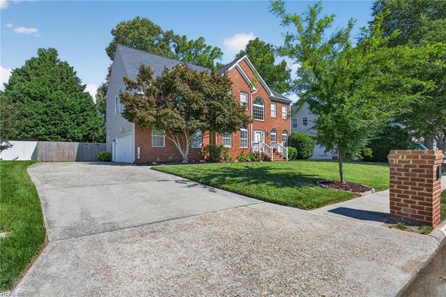 2113 Bierce DR, Virginia Beach, VA 23454