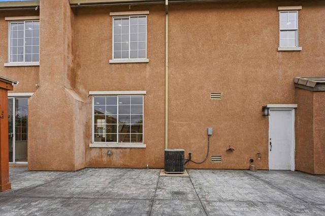 374 Marquetry Court, San Jose, CA 95116