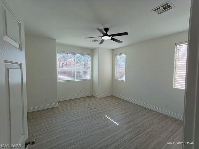 7918 Mustang Canyon Street, Las Vegas, NV 89113