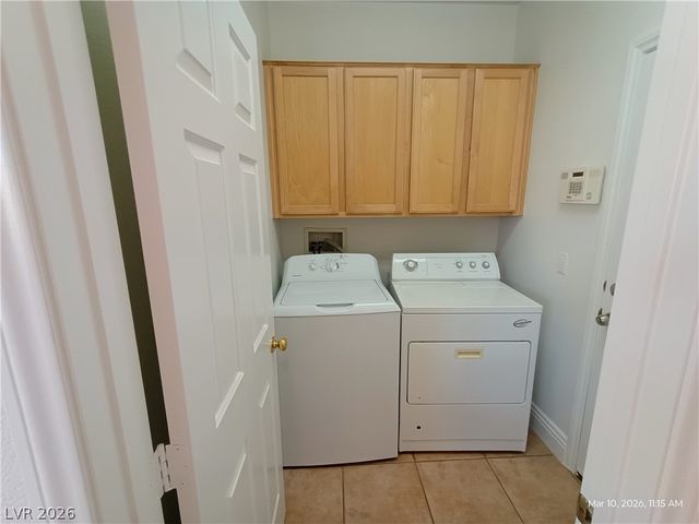 7918 Mustang Canyon Street, Las Vegas, NV 89113