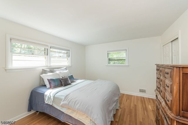 11 Cresthill Rd, Verona Twp., NJ 07044