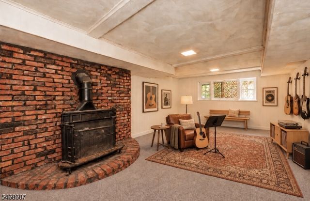 11 Cresthill Rd, Verona Twp., NJ 07044