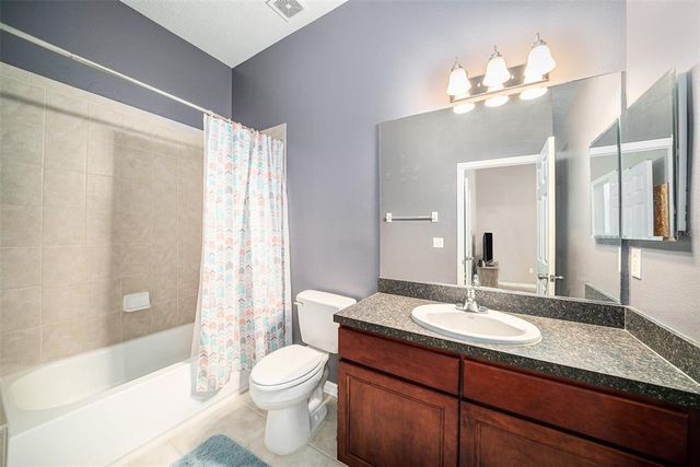 7533 TAMARIND AVENUE, Tampa, FL 33625
