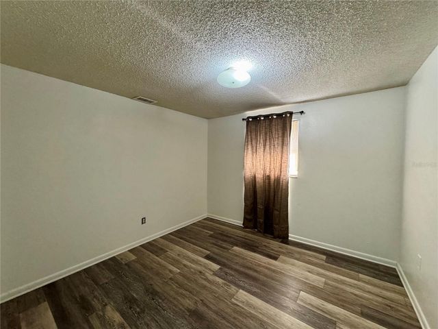 1004 MELROSE STREET B, Seffner, FL 33584