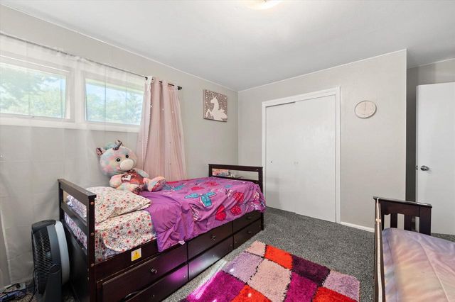 14430 Hyland DRIVE, Brookfield, WI 53005