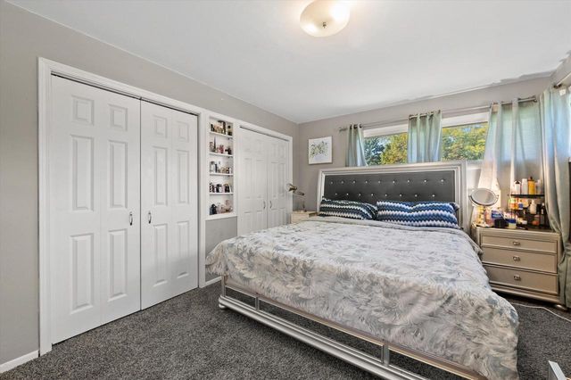 14430 Hyland DRIVE, Brookfield, WI 53005