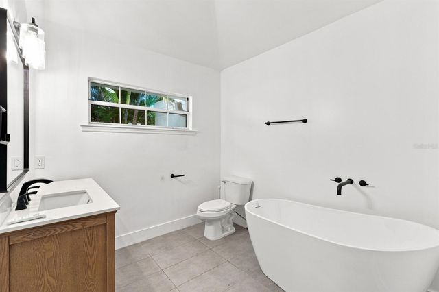461 PALM ISLAND NE, Clearwater Beach, FL 33767
