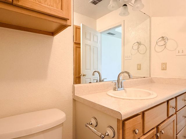 1202 Spell Avenue, Cleburne, TX 76033
