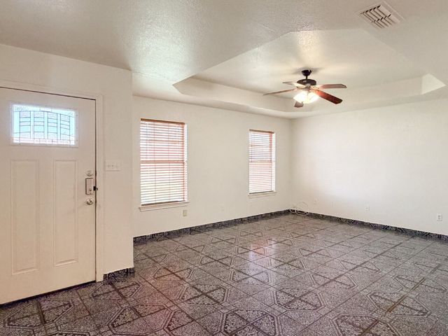 1202 Spell Avenue, Cleburne, TX 76033
