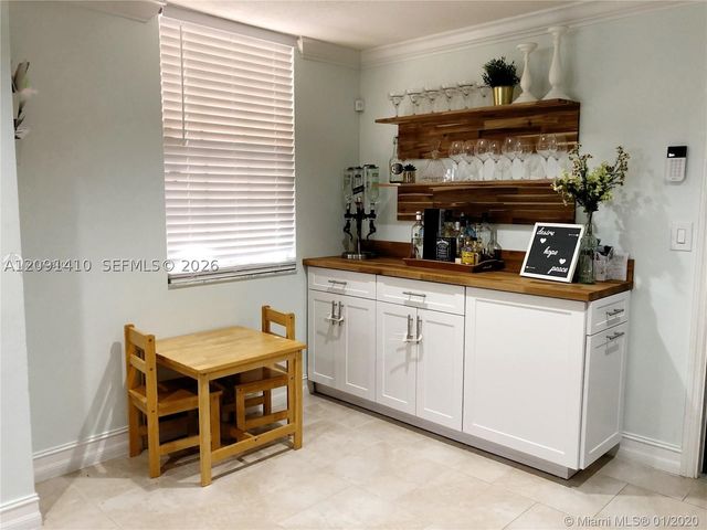 1372 Veracruz Ln 6-7, Weston, FL 33327