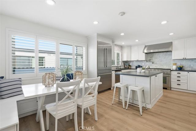 718 S Catalina 4, Redondo Beach, CA 90277