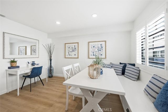 718 S Catalina 4, Redondo Beach, CA 90277