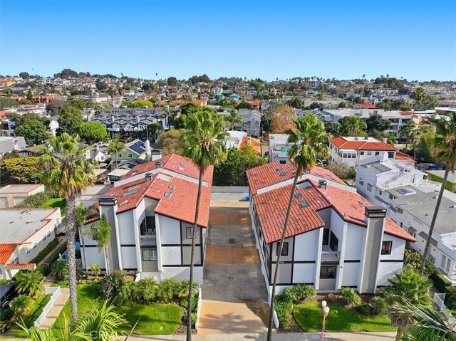 718 S Catalina 4, Redondo Beach, CA 90277