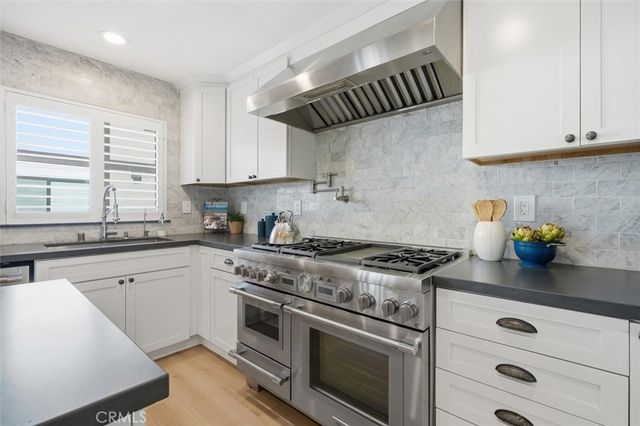 718 S Catalina 4, Redondo Beach, CA 90277