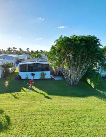 1830 SW 83rd Avenue, Davie, FL 33324