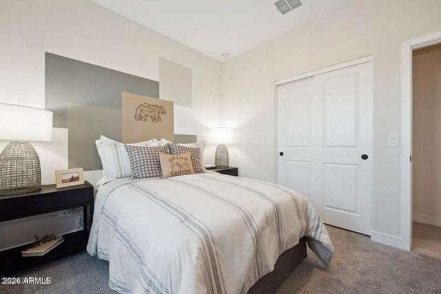 7964 W SANDS Road NW, Glendale, AZ 85303