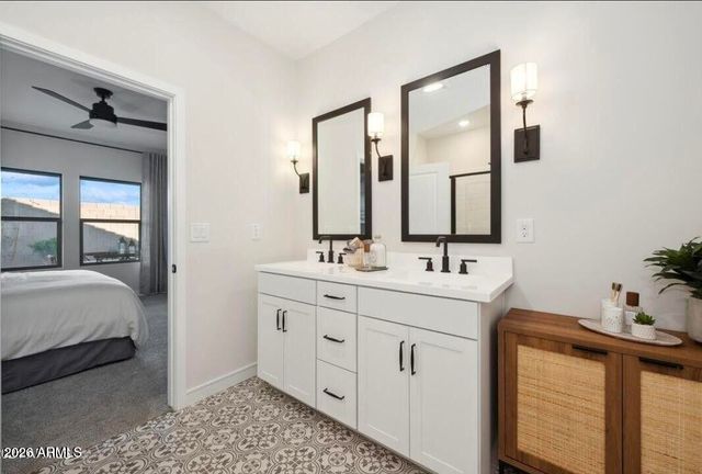 7964 W SANDS Road NW, Glendale, AZ 85303