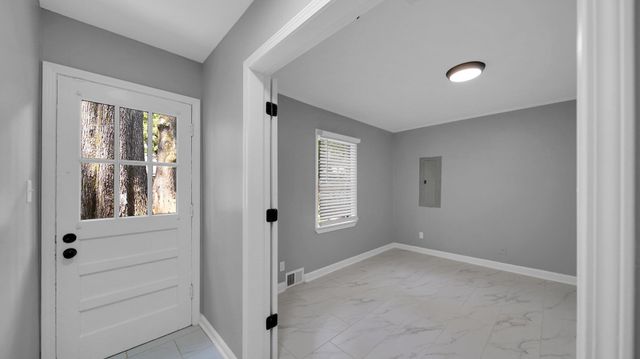 2266 WICKERWOOD CV, Memphis, TN 38119