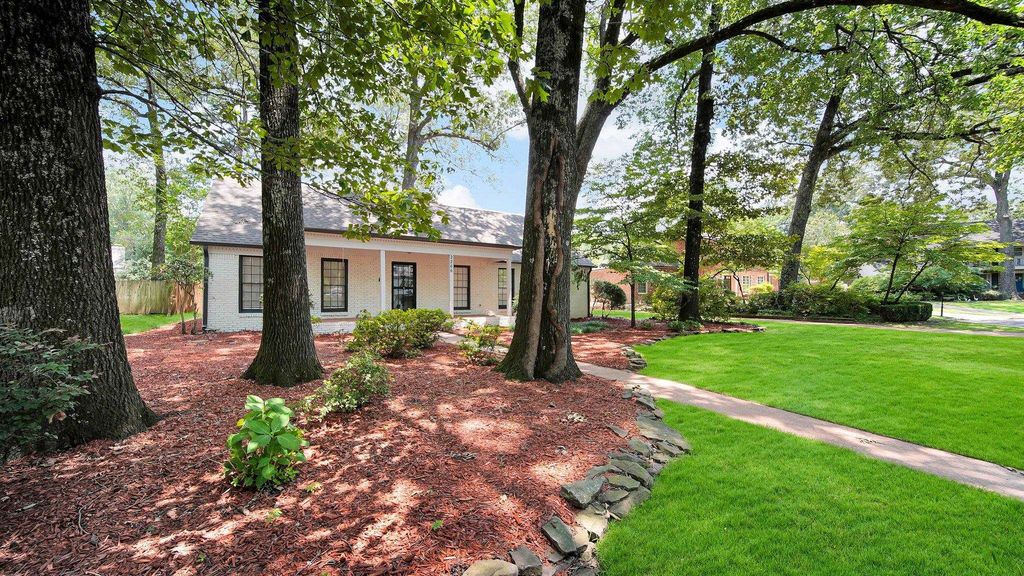 2266 WICKERWOOD CV, Memphis, TN 38119