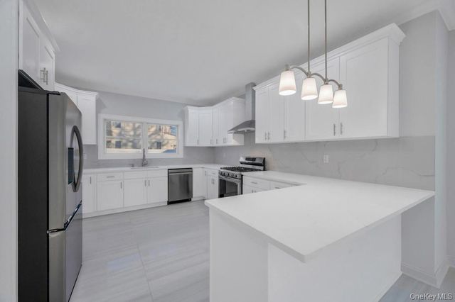 141 Emerson Avenue, Floral Park, NY 11001