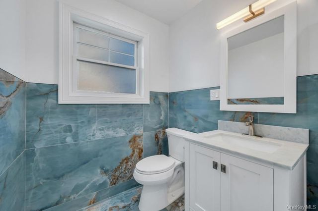 141 Emerson Avenue, Floral Park, NY 11001