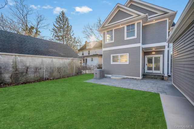 141 Emerson Avenue, Floral Park, NY 11001