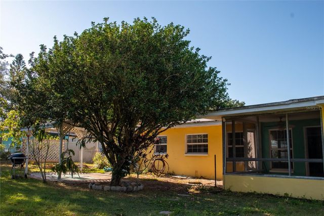 2766 NAVEL DRIVE, Clearwater, FL 33759