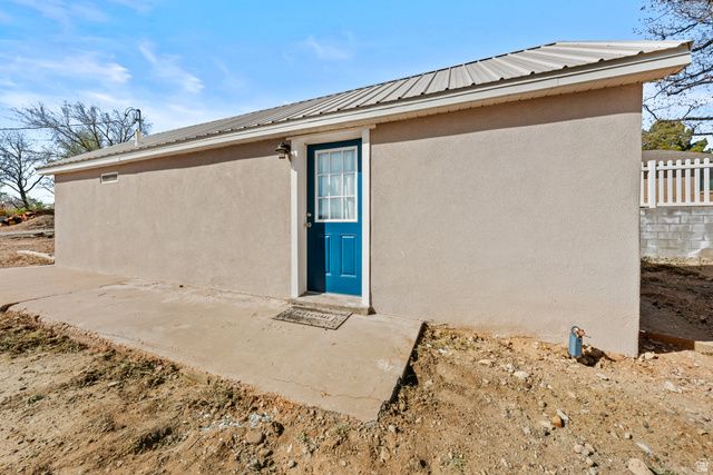 120 N 325 W, Hurricane, UT 84737