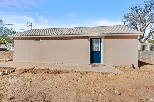 120 N 325 W, Hurricane, UT 84737